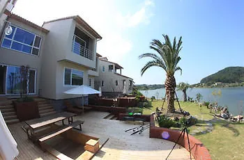 Jeju Lake Pension