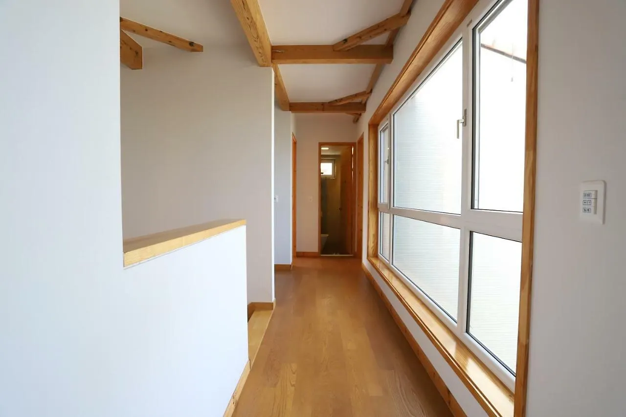 Jeju Lake Pension 0*,